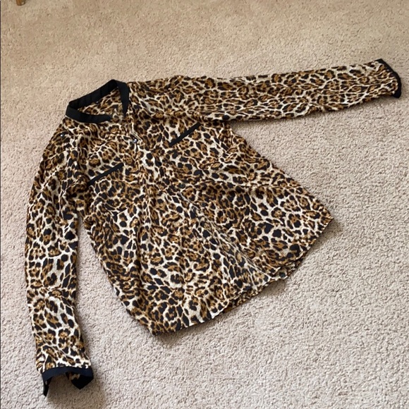 Leopard Print Blouse - Picture 1 of 2